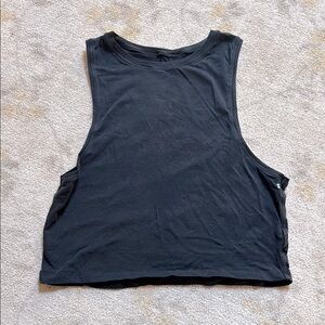 Acta muscle tee